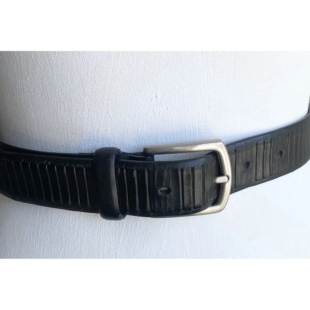 Italian Oil Tan Cowhide Leather Belt Black Textured Ribbed Silver Tone Buckle 38
